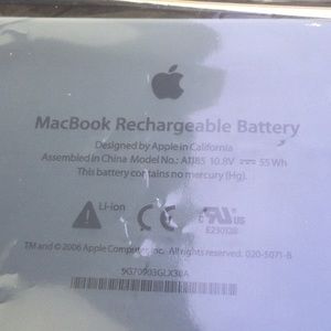 Apple MacBook rechargeable battery